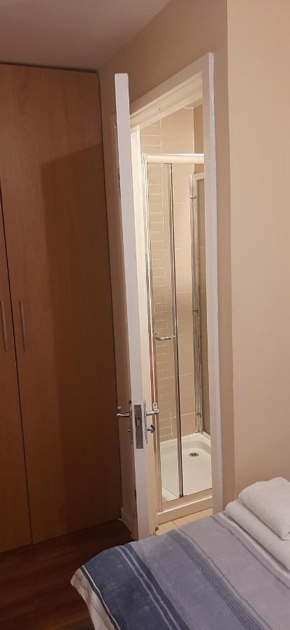 Delightful Home Stay - Double Ensuiteroom. Glasgow Exterior foto