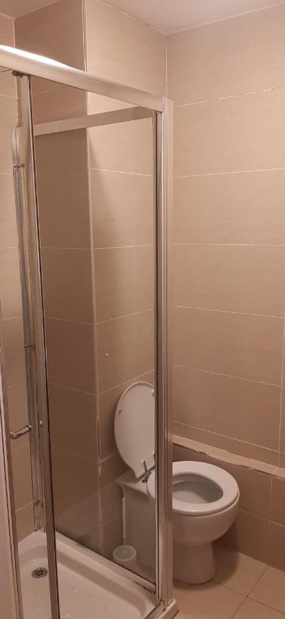 Delightful Home Stay - Double Ensuiteroom. Glasgow Exterior foto